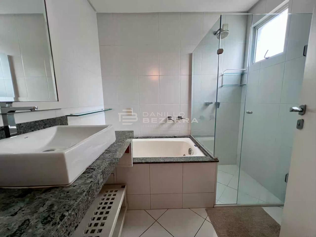 Promenade Residence na quadra do mar Barra Sul, foto 12