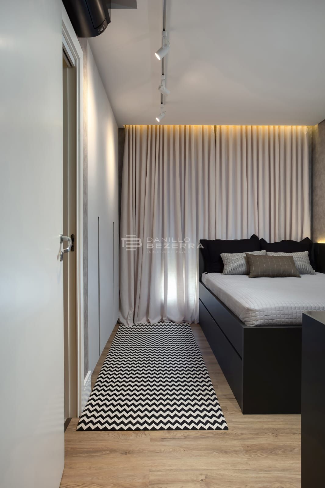 Ilha Sul decorado com 3 suítes, foto 21
